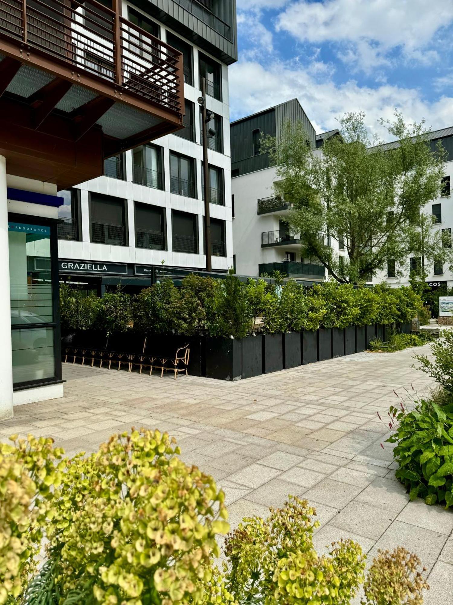 2 Adultes 2 Enfants Parcs Disneyland Paris Appartement Montévrain